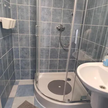 Parkcentrum Lowcost Near Center Of