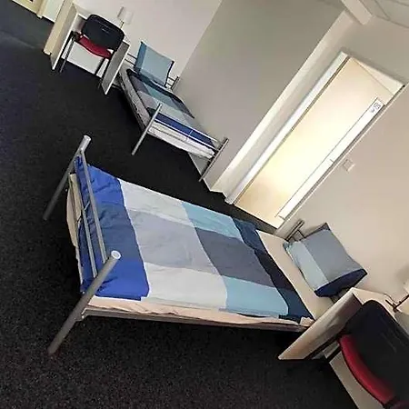 Hotel Parkcentrum Lowcost Near Center Of