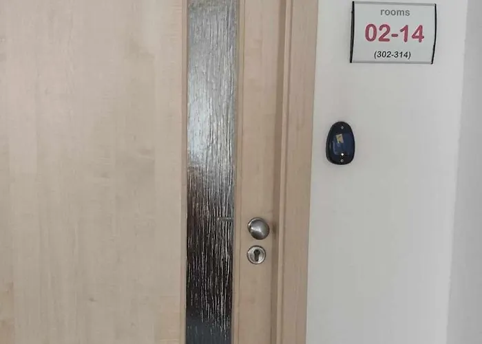 Parkcentrum Lowcost Near Center Of Hotel *