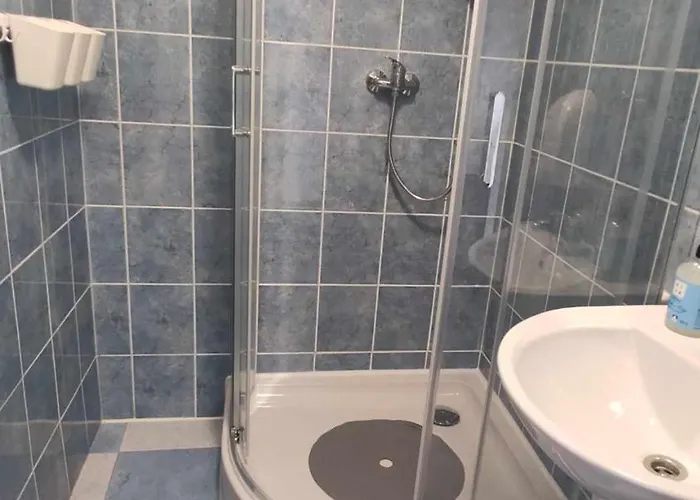 Parkcentrum Lowcost Near Center Of