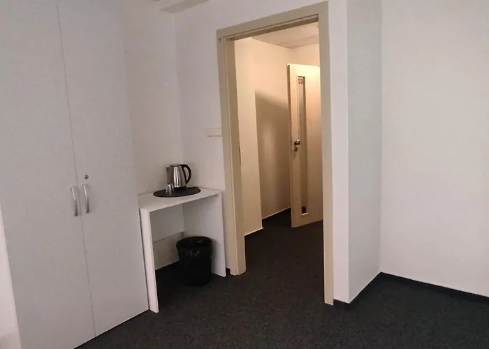 Parkcentrum Lowcost Near Center Of * Острава